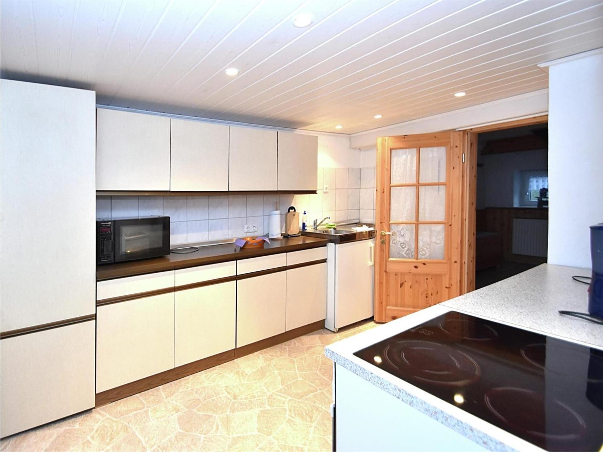 Small Apartment In Hesse With Terrace And Garden Frielendorf Εξωτερικό φωτογραφία